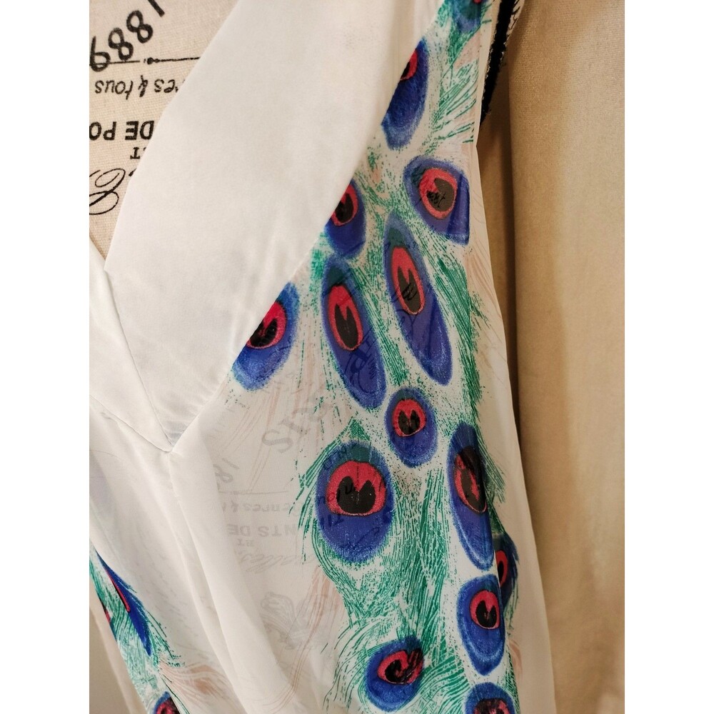 NWOT! Venus Strappy Sheer White V-Neck Boho CoverUp w/Peacock Motif. Size XL - Picture 2 of 6